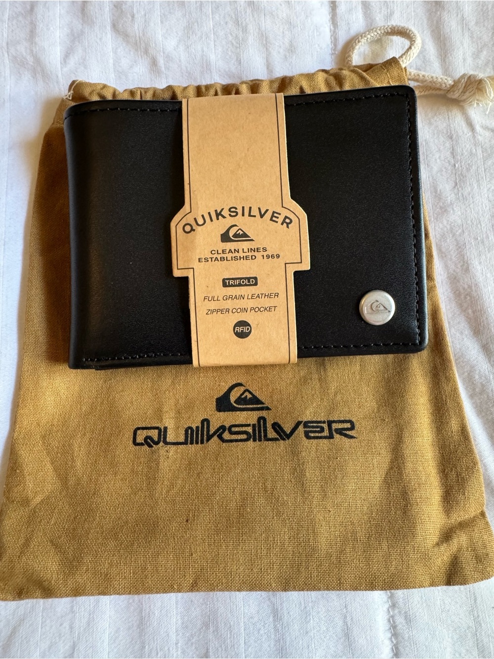 Quiksilver Black Trifold Leather Wallet with Branded Metal Accent